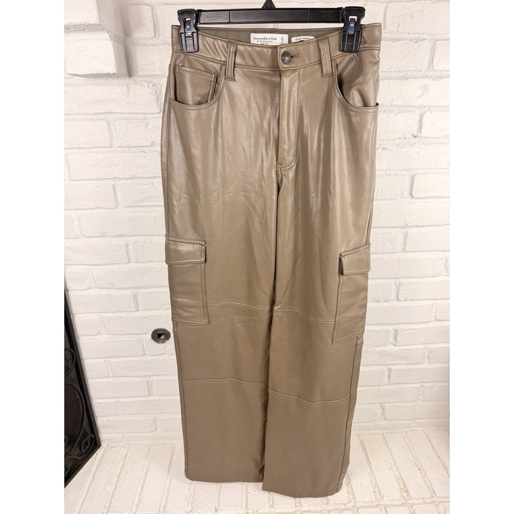 Abercrombie Curve Love 27 Vegan Leather 90s Relaxed Cargo Pants Taupe High Rise